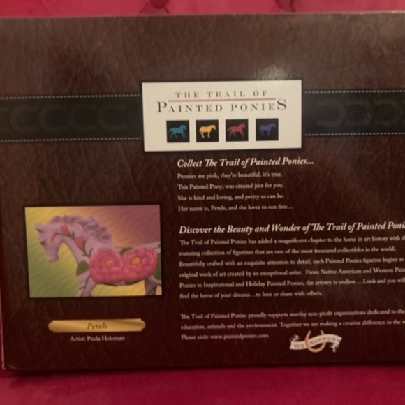 Enesco Trail of Painted Ponies “Petals” Stone Resin Horse Figurine with Box - Picture 5 of 5